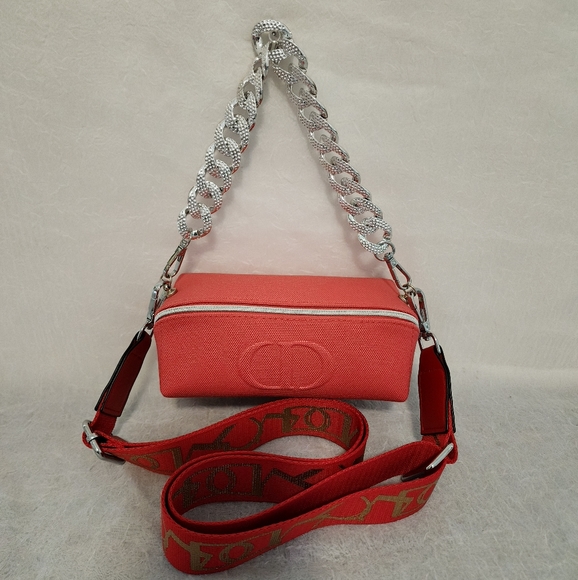 Auth NWOT Dior Red Pouch to Crossbody/Handbag - Picture 1 of 7